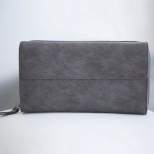 Seint Beauty Clutch